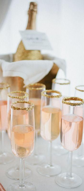 CHAMPAGNE